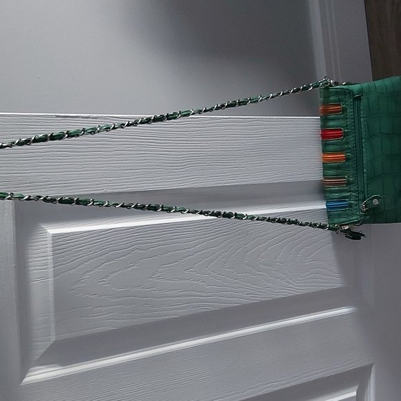 Akua style crossbody purse with multicolored zippers - Picture 3 of 5